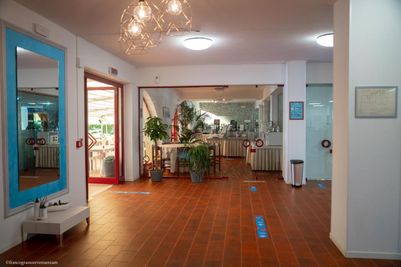 Hotel Quattropalme Торторето Экстерьер фото