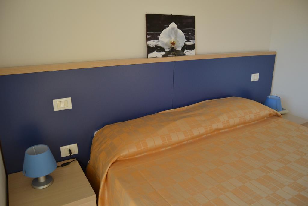 Hotel Quattropalme Торторето Экстерьер фото